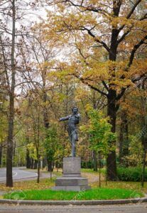 Johann Strauss Jr. statue i Pavlosk park i Skt. Petersburg